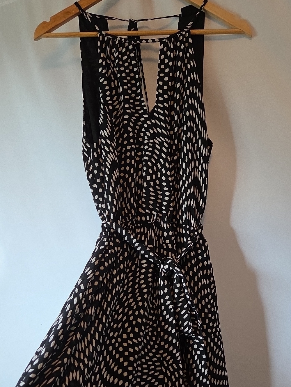 Vici Sleeveless Black and White Printed Midi Dress with Tie Waist